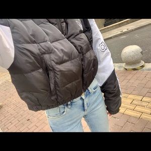 Blackpink Jennie Style Adidas Vintage 